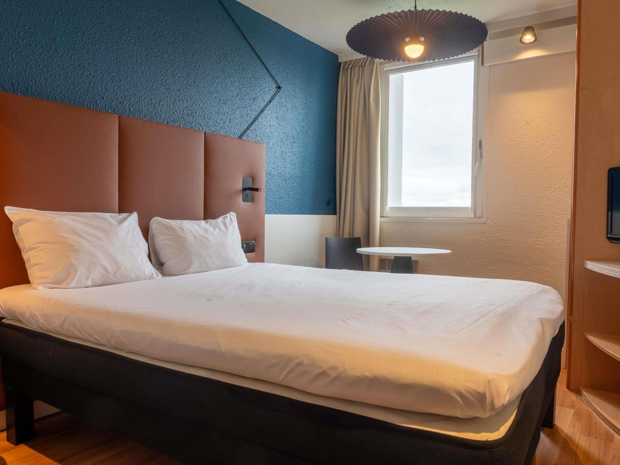 מלון Ibis Lyon Est ברון מראה חיצוני תמונה