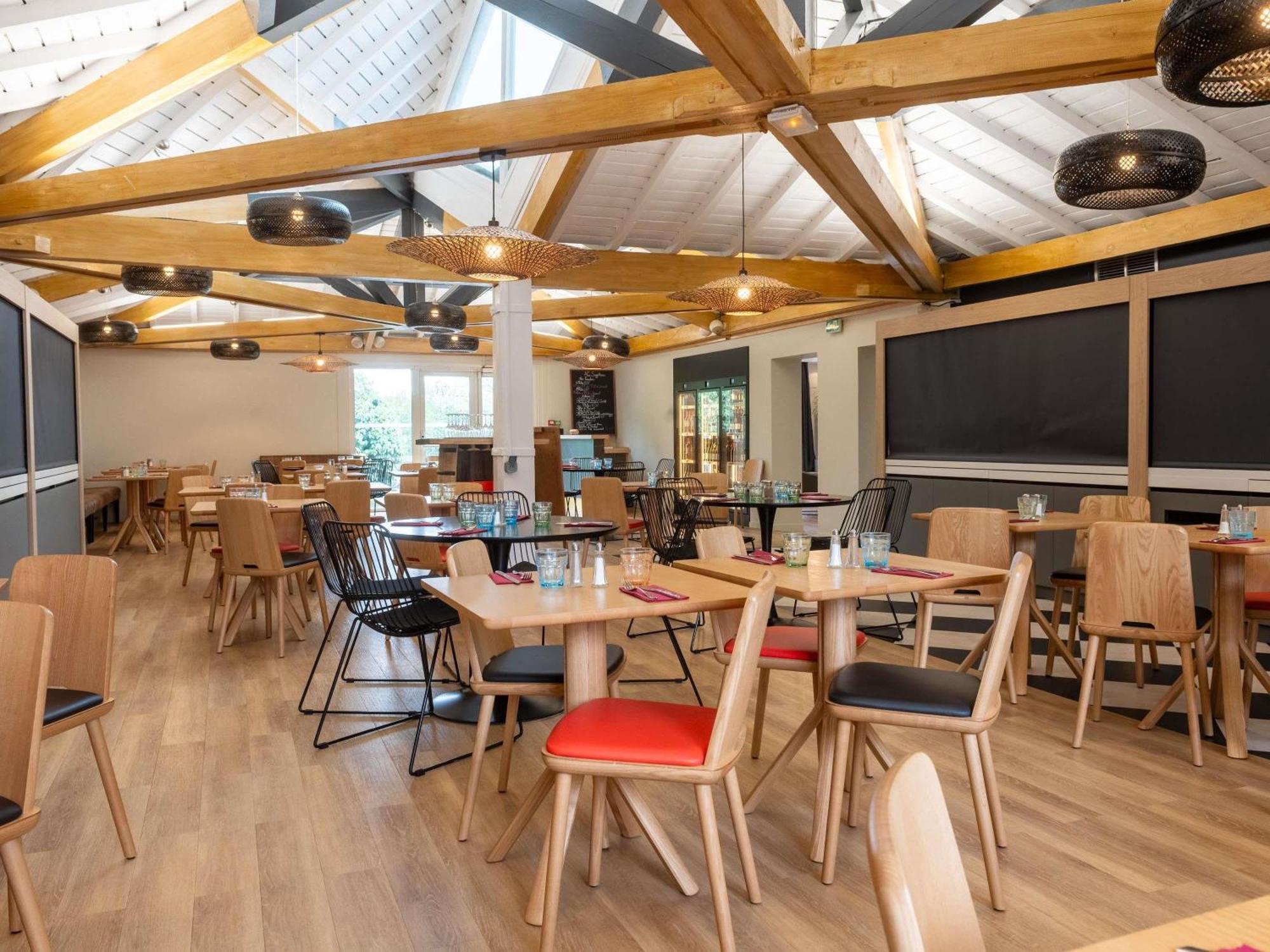 מלון Ibis Lyon Est ברון מראה חיצוני תמונה